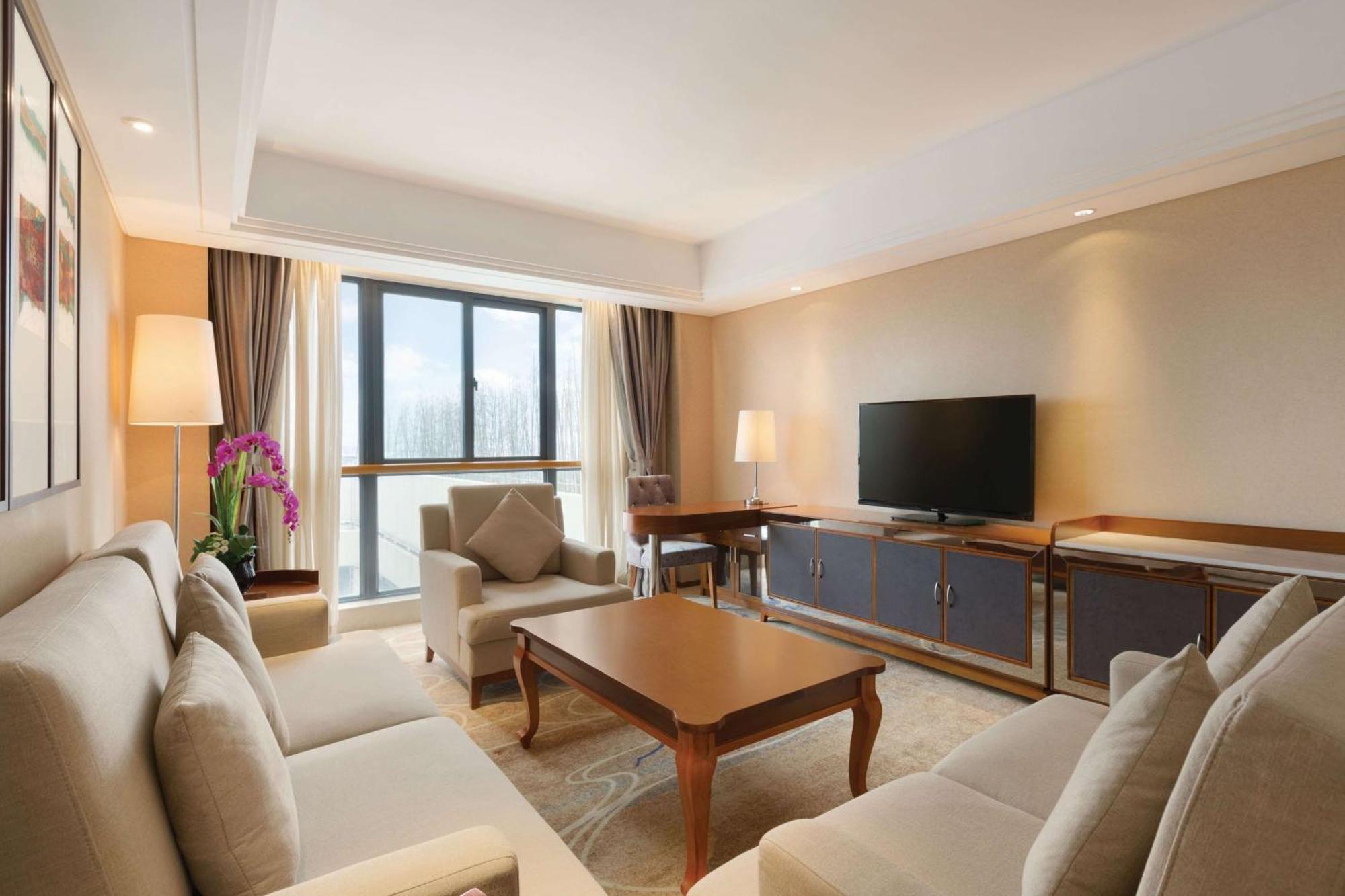 Hotel Ramada Nanjing Nanking Exterior foto