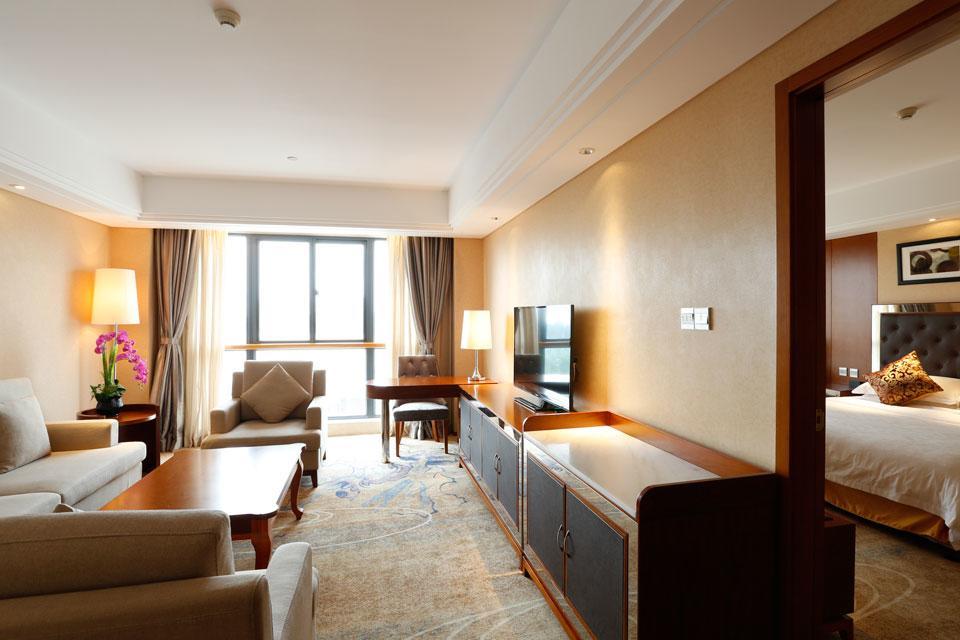 Hotel Ramada Nanjing Nanking Exterior foto